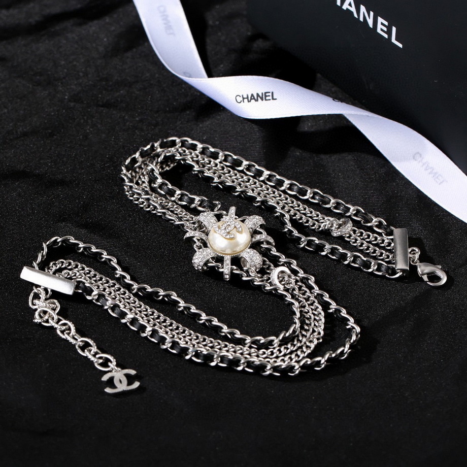 Ch*el necklace-427