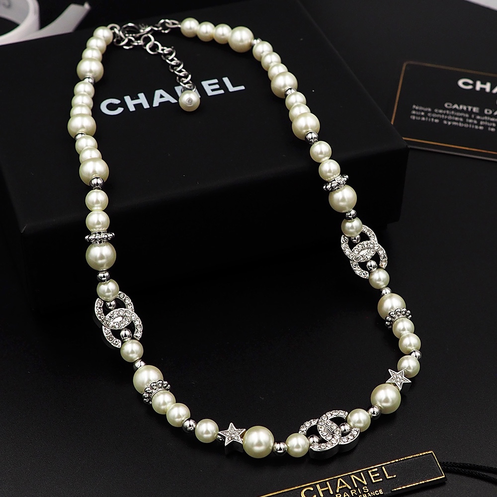 Ch*el necklace-053