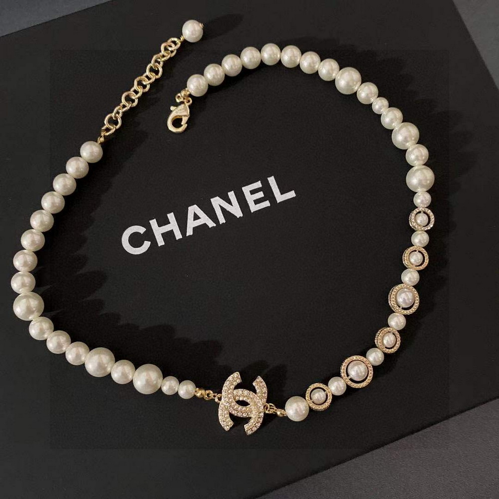 Ch*el necklace-429