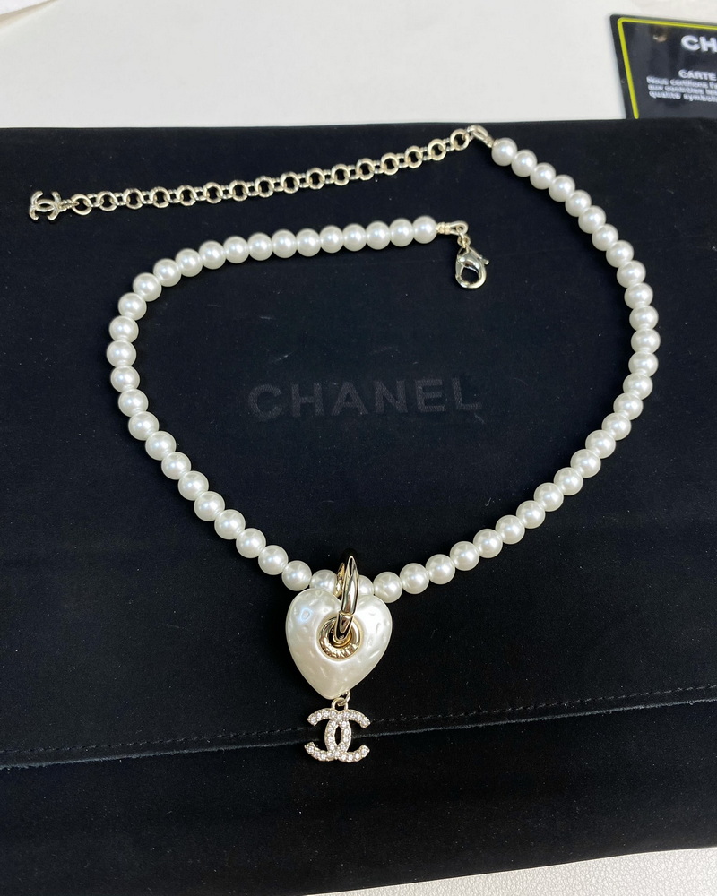 Ch*el necklace-203