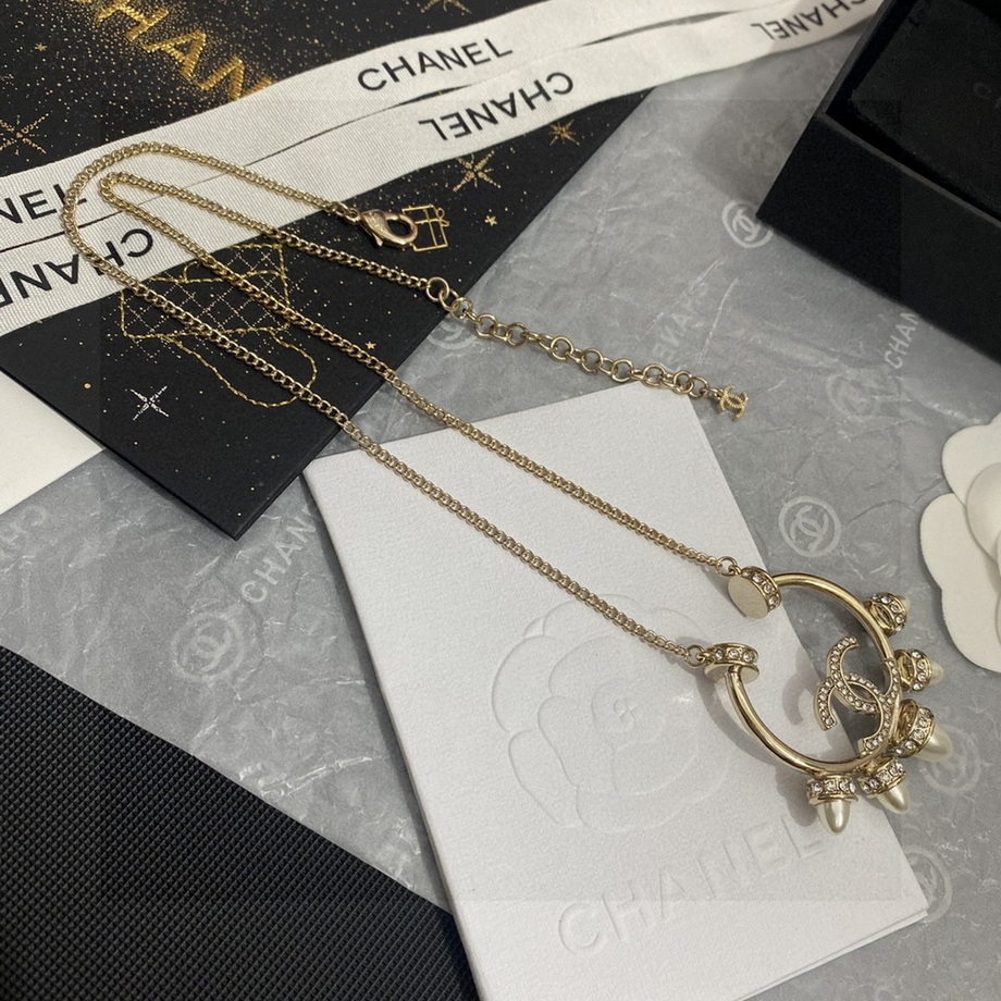 Ch*el necklace-416