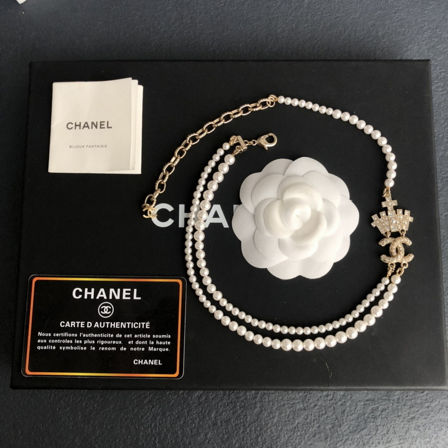 Ch*el necklace-462