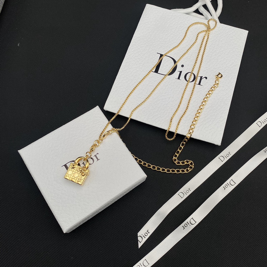 D*or necklace-091