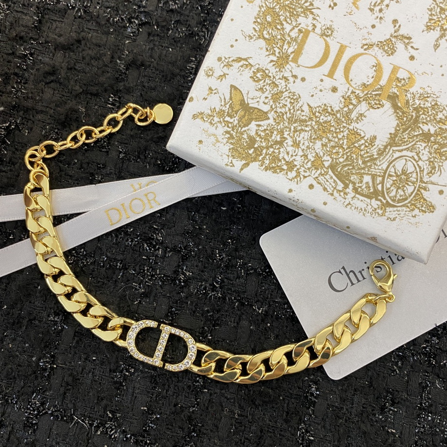 D*or necklace-087