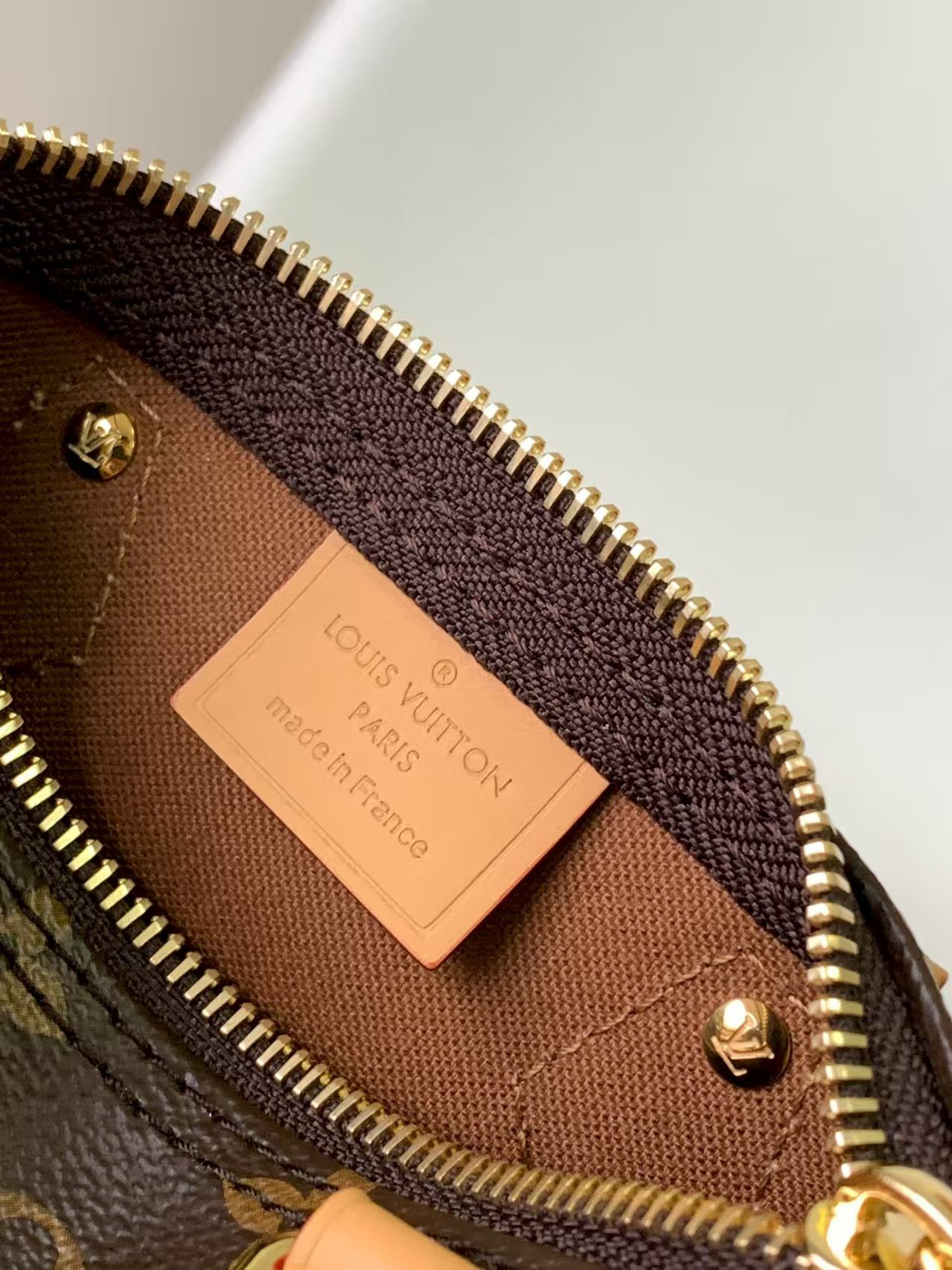 LV Handbags AAA(Women)-2008