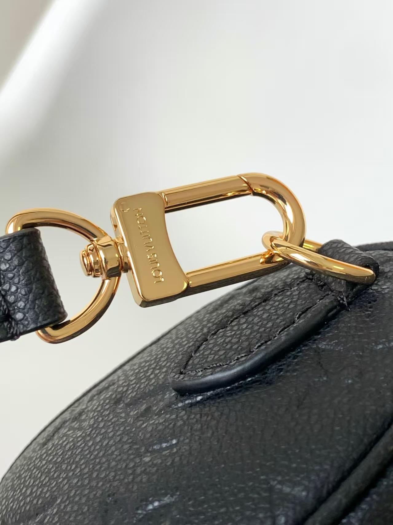 LV Handbags AAA(Women)-2007