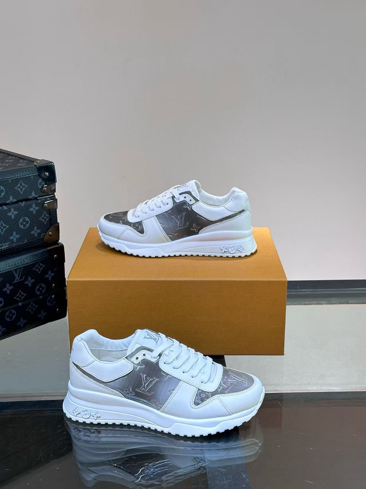 LV Shoes(AAA)-1240