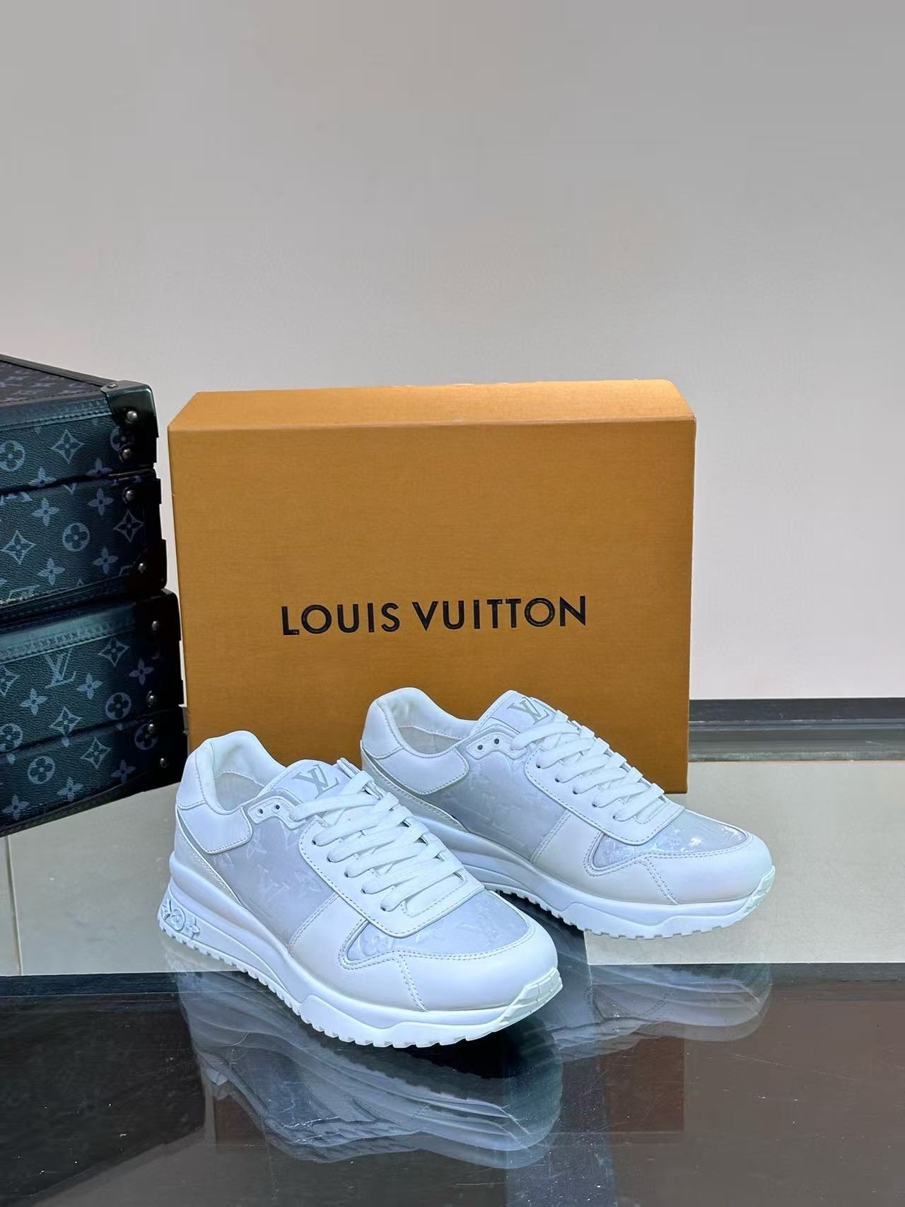 LV Shoes(AAA)-1241