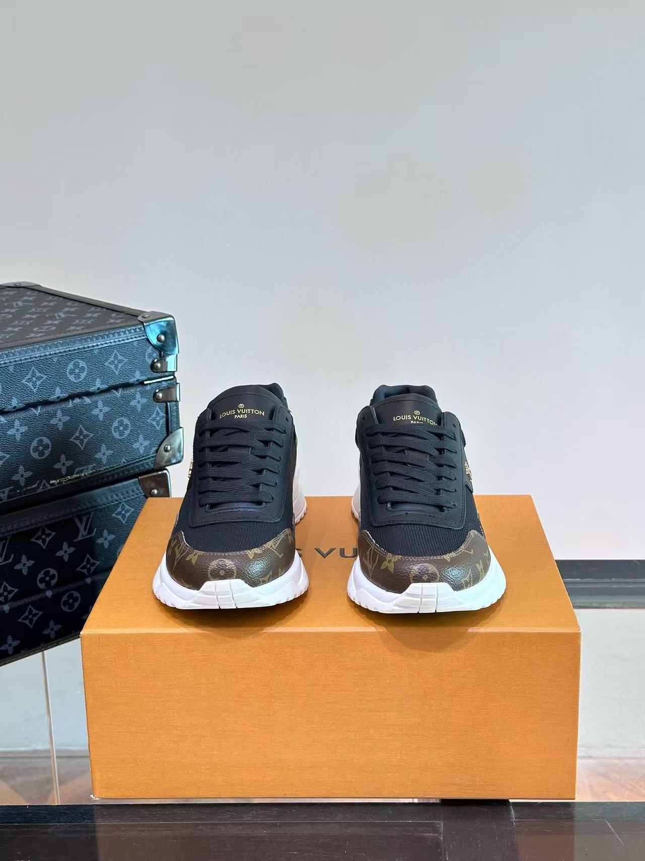 LV Shoes(AAA)-1244