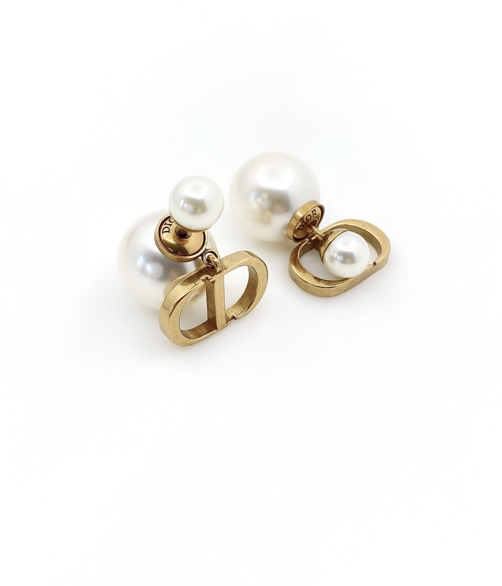 D*or earrings-086
