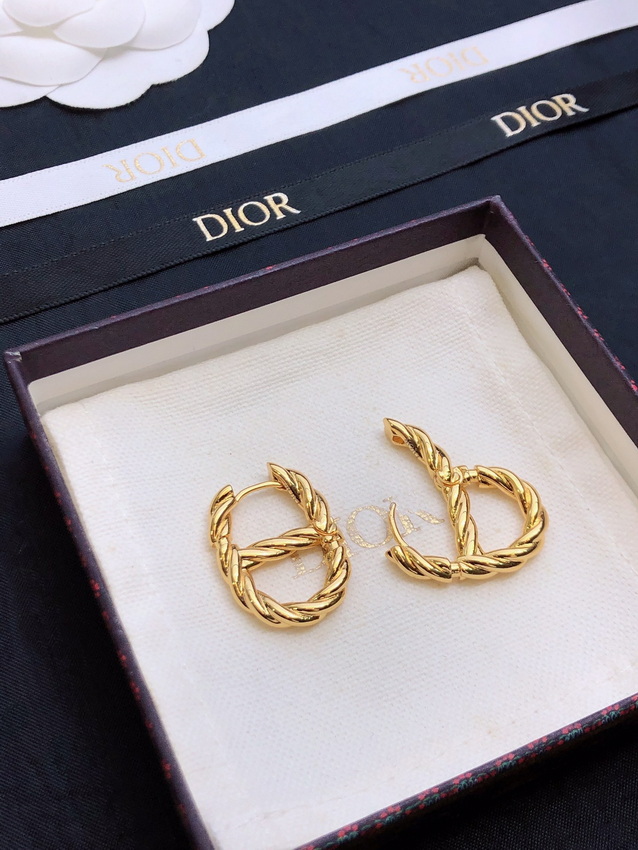D*or earrings-038
