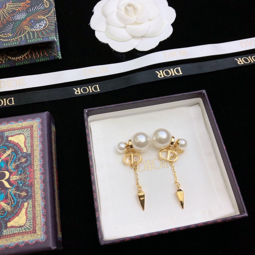 D*or earrings-258
