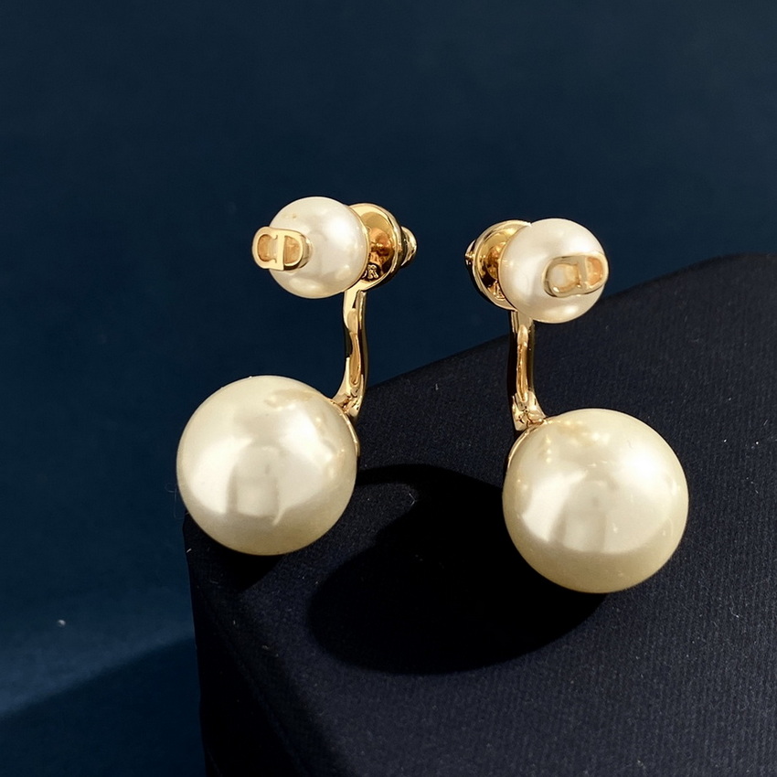 D*or earrings-168