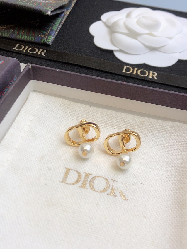 D*or earrings-019