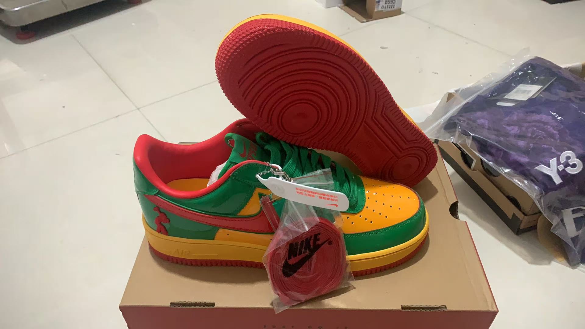 Nike Air Force 1-002