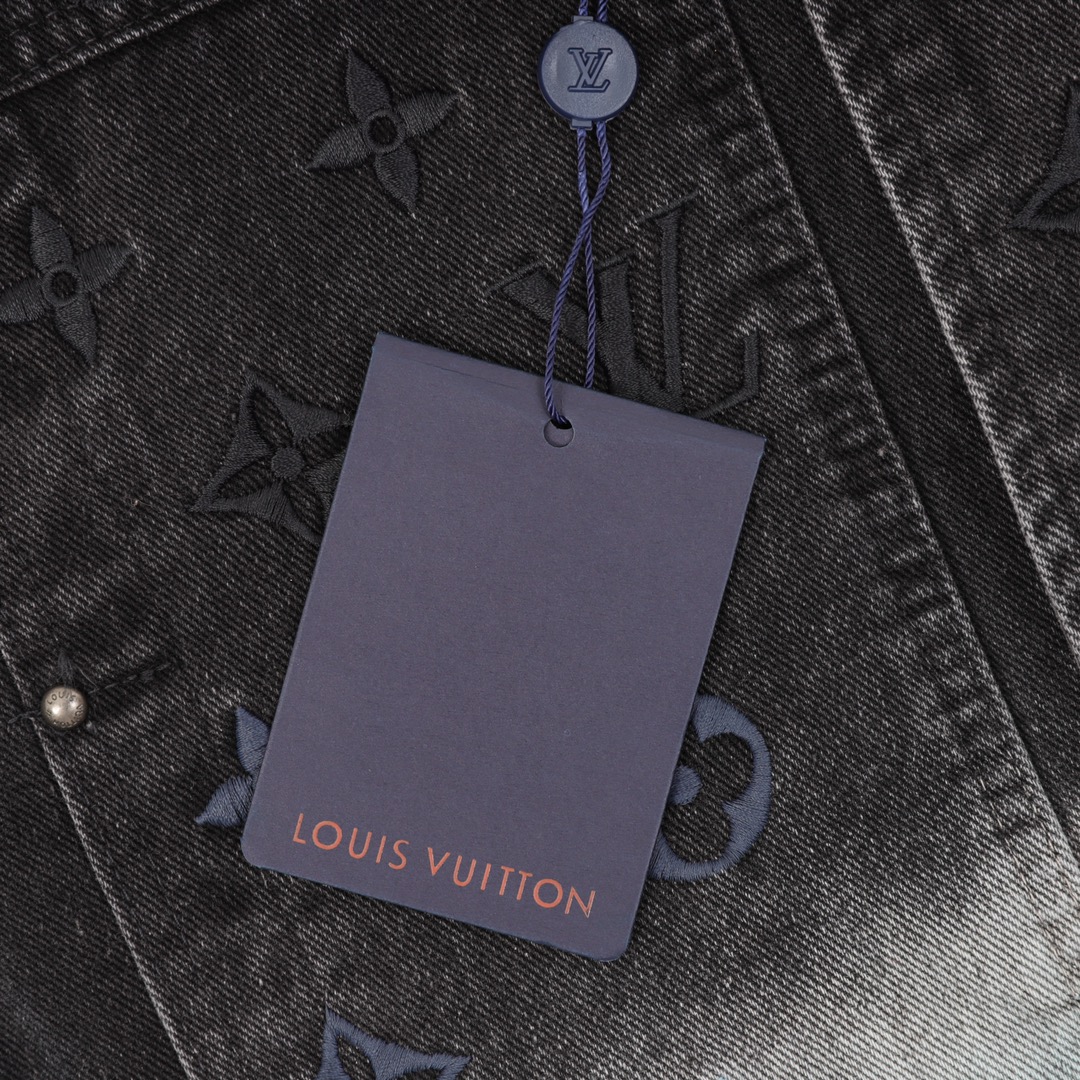 LV Jacket-026