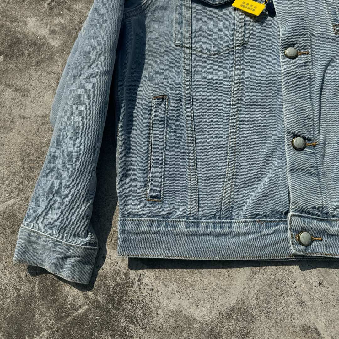 LV Jacket-031