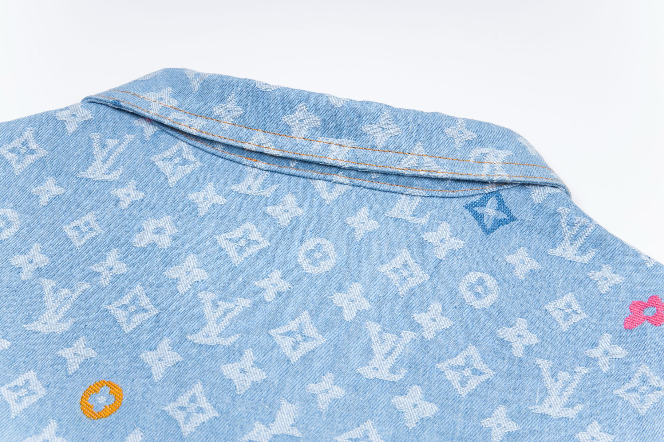 LV Jacket-043