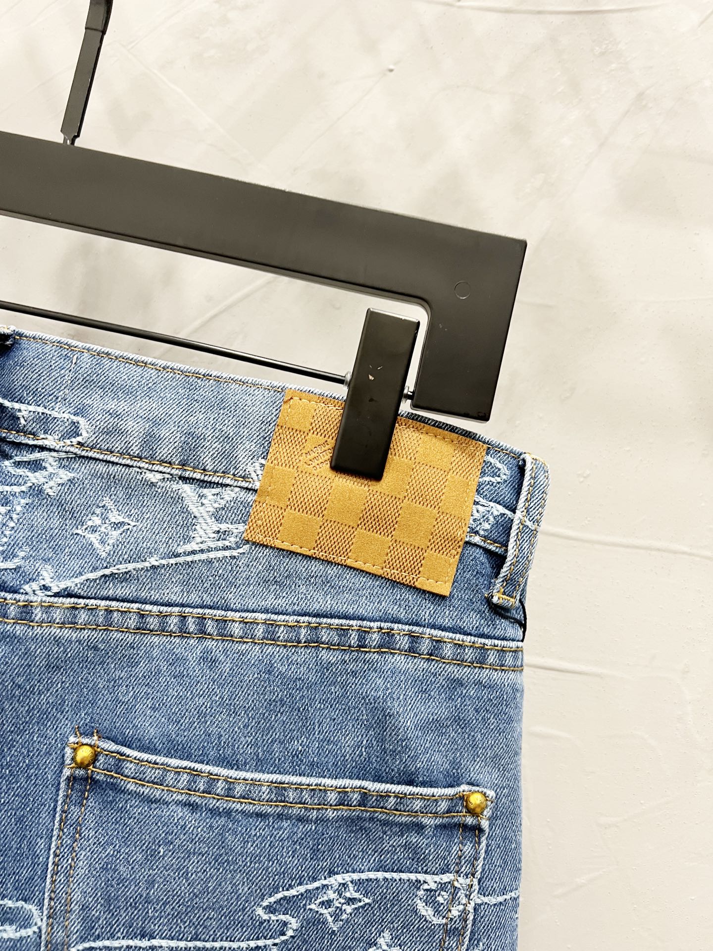 LV Jeans-026