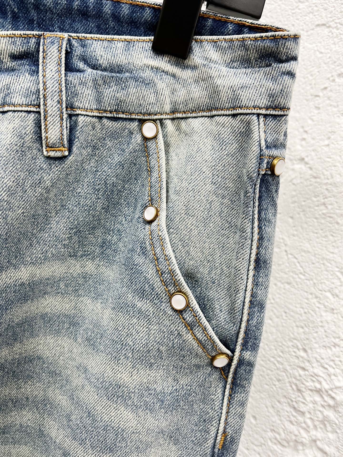 LV Jeans-032