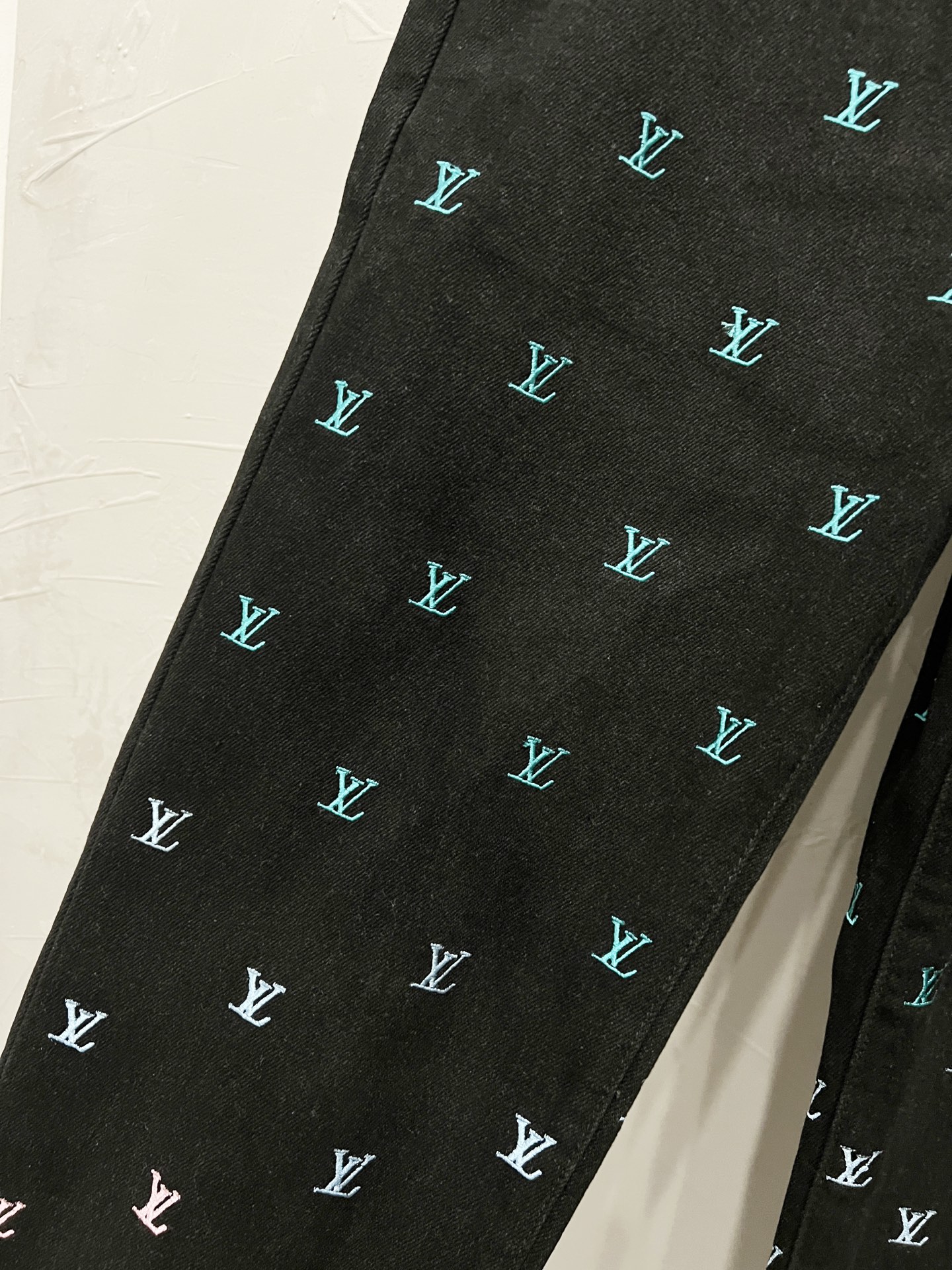 LV Jeans-036