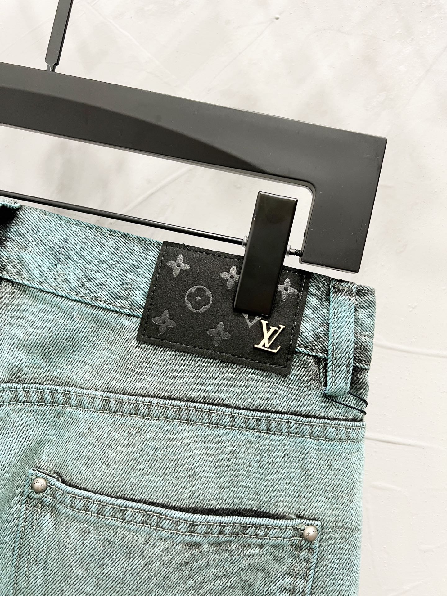 LV Jeans-041