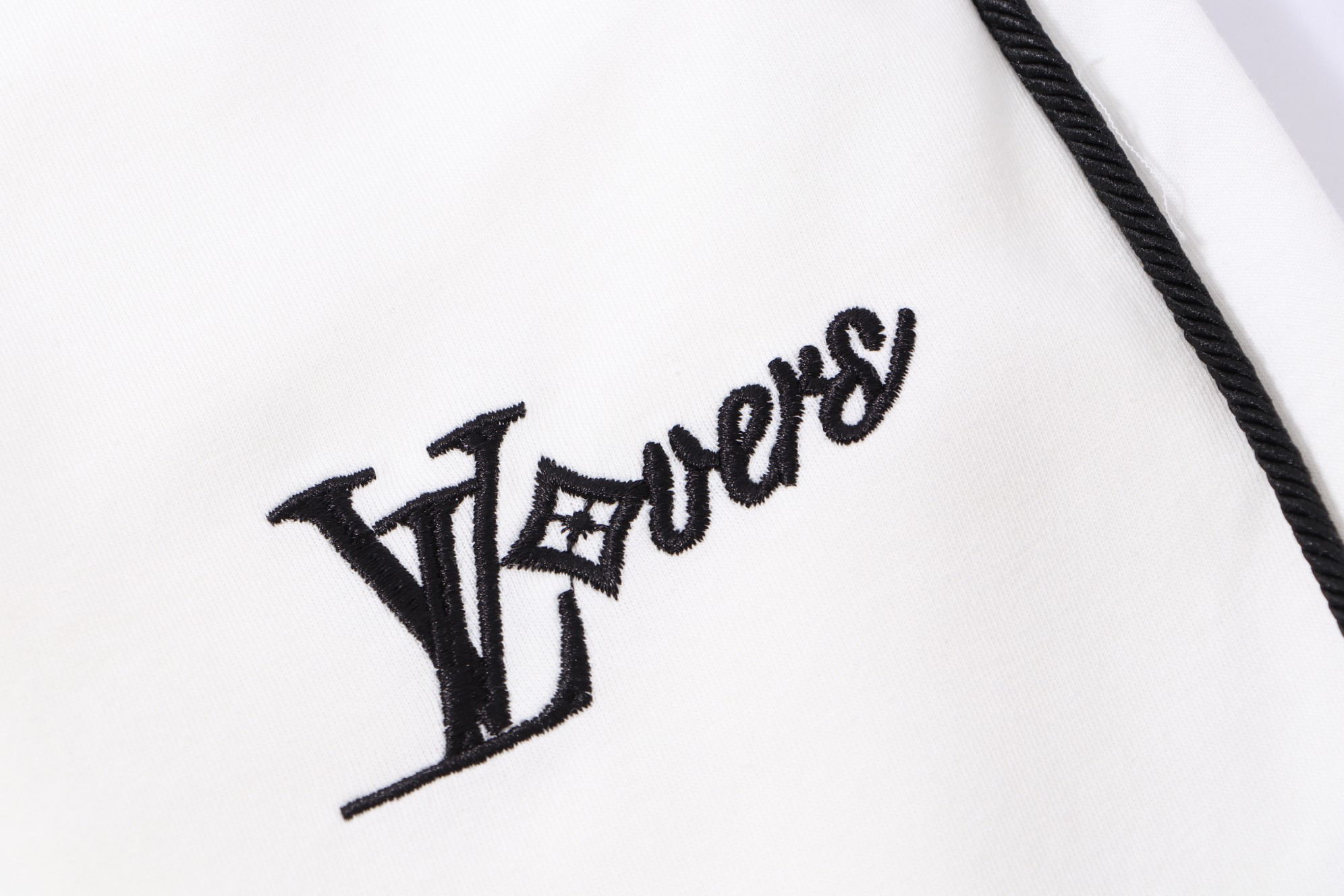LV Pants-005