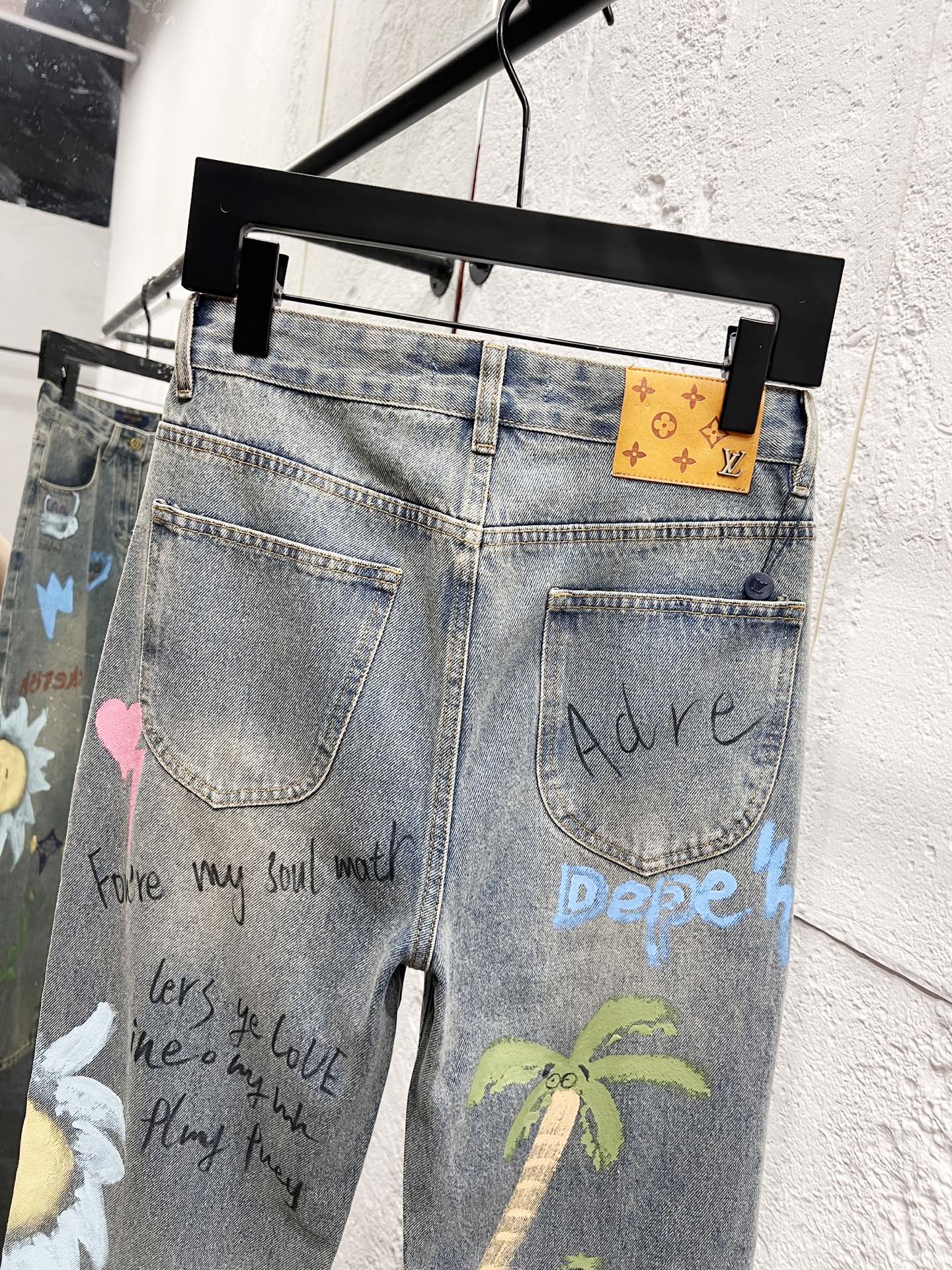 LV Jeans-072
