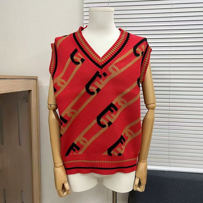 F**di sweater-007