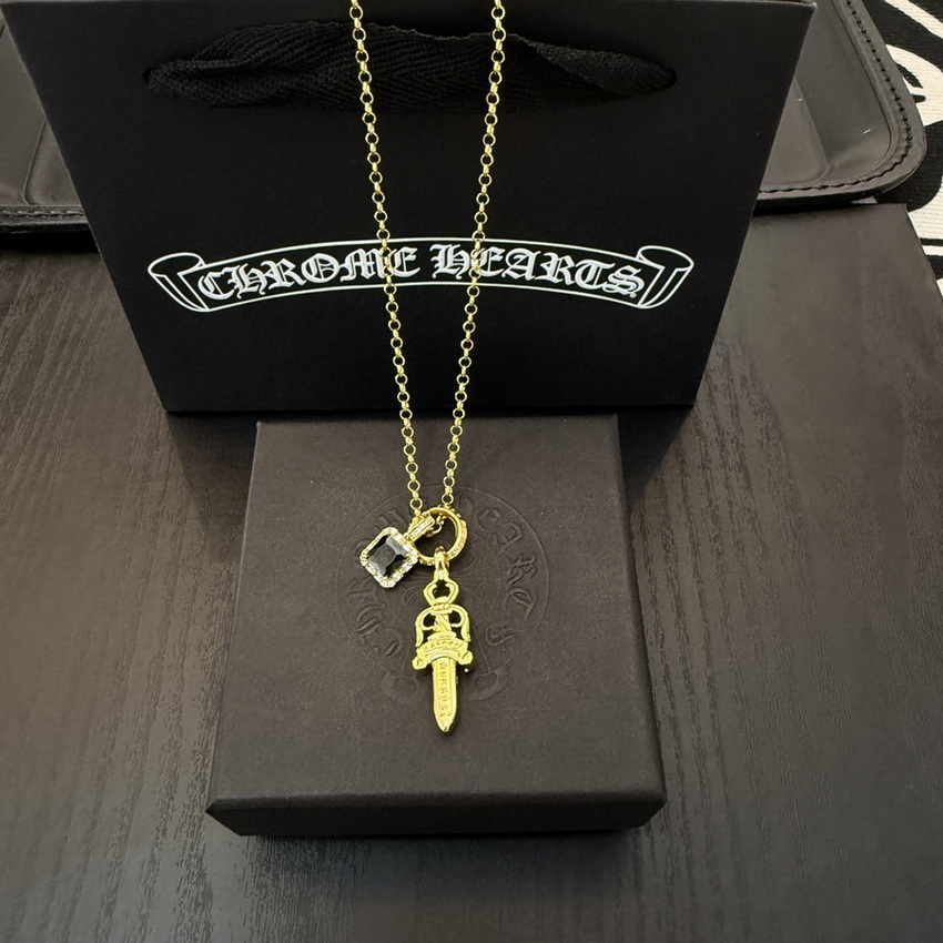 Ch*0me heart necklace-117