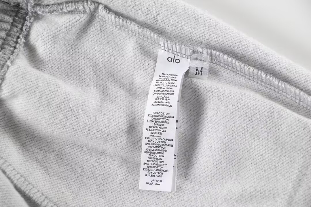 Alo Yoga Pants-001