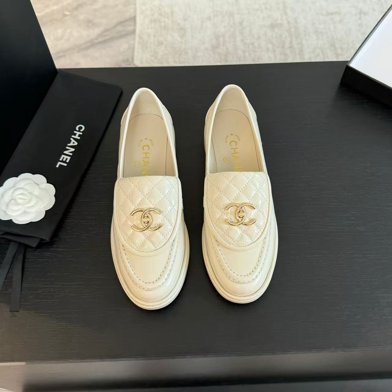 Ch*el shoes aaa(women)-145