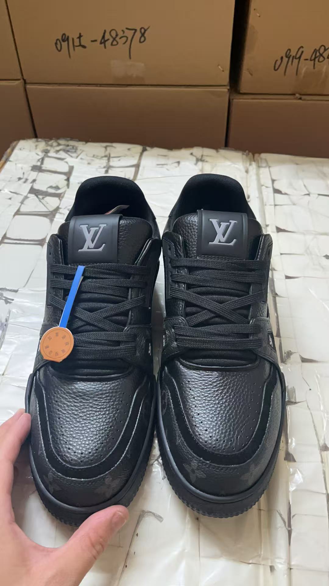 LV Shoes(AAA)-1254