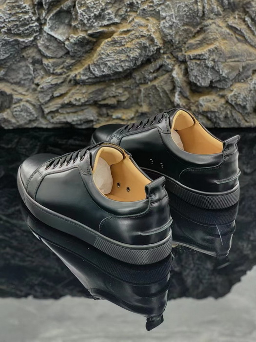 CL Men Shoes-545