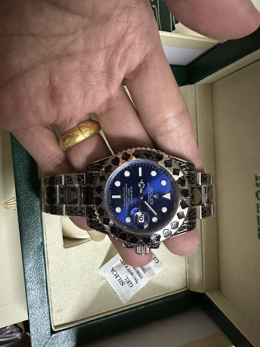 R*l*x watches-161