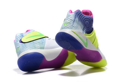 Kyrie 2-022