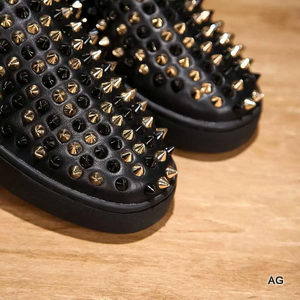 CL Men Shoes-067
