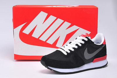 Nike Archive 83-016