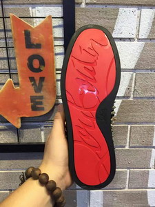 CL Men Shoes-128