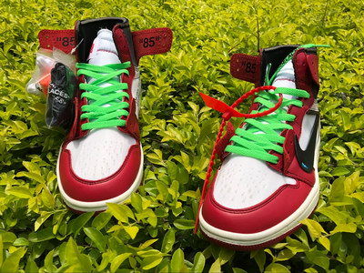 OFF-WHITE x Air Jordan 1