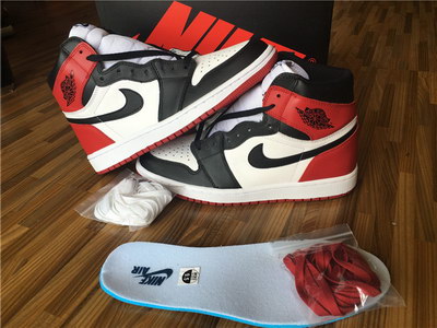 Air jordan I Retro Black Toe