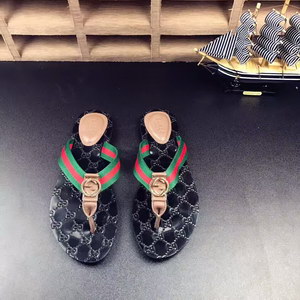 G*u*i slippers(aaa)-196