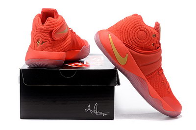 Kyrie 2-029